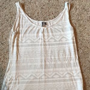 BKE- Buckle tank